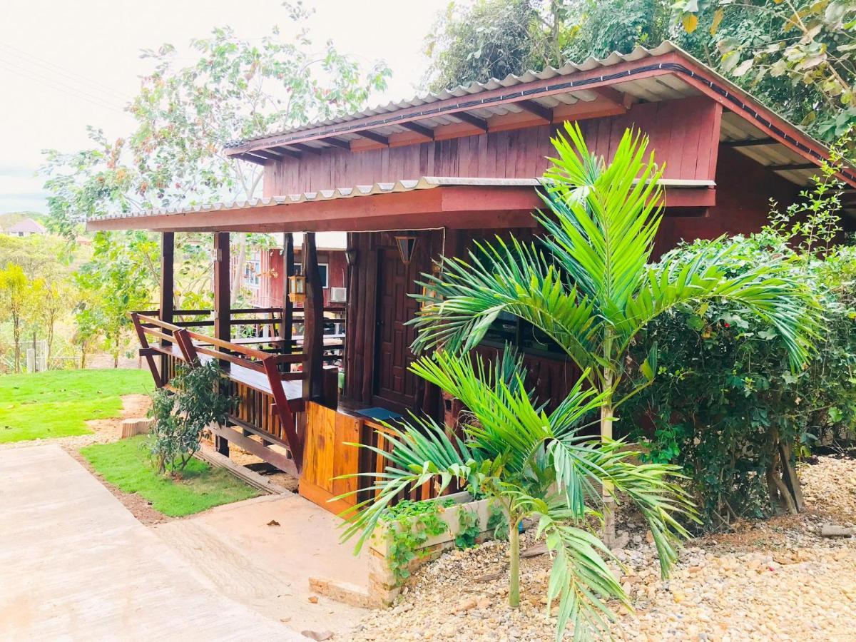 Settee Homestay Nan Exterior photo