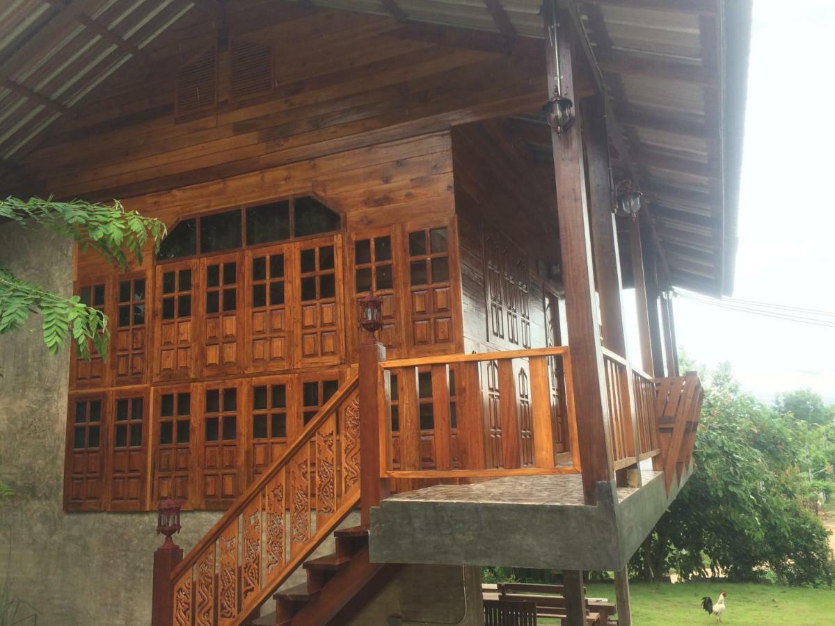 Settee Homestay Nan Exterior photo